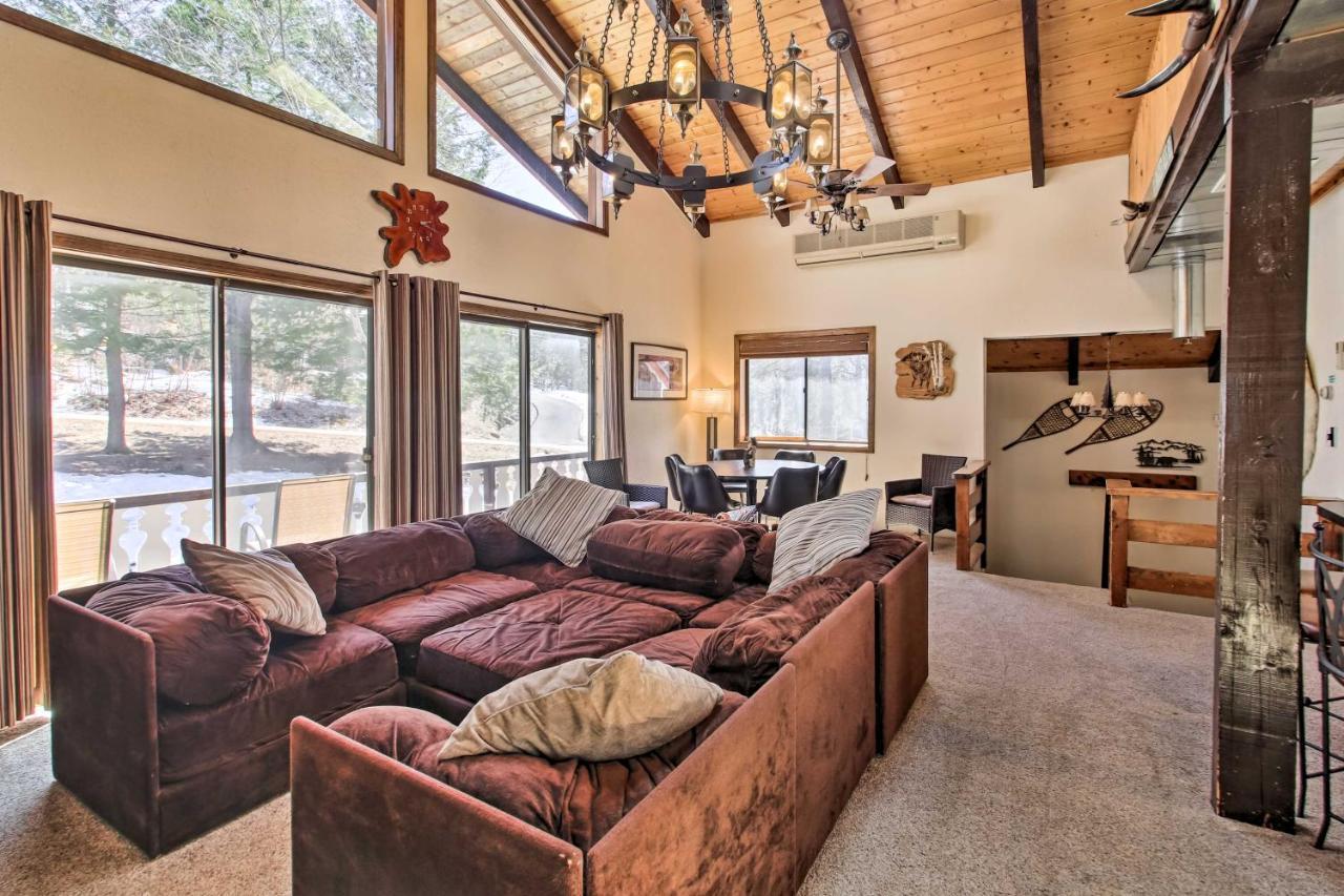 Swiss-Style Chalet With Fireplace - Near Story Land! Bartlett Buitenkant foto