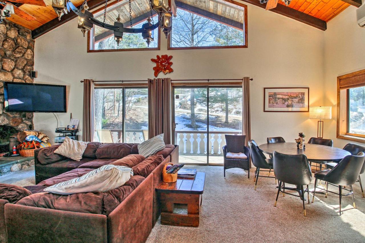 Swiss-Style Chalet With Fireplace - Near Story Land! Bartlett Buitenkant foto